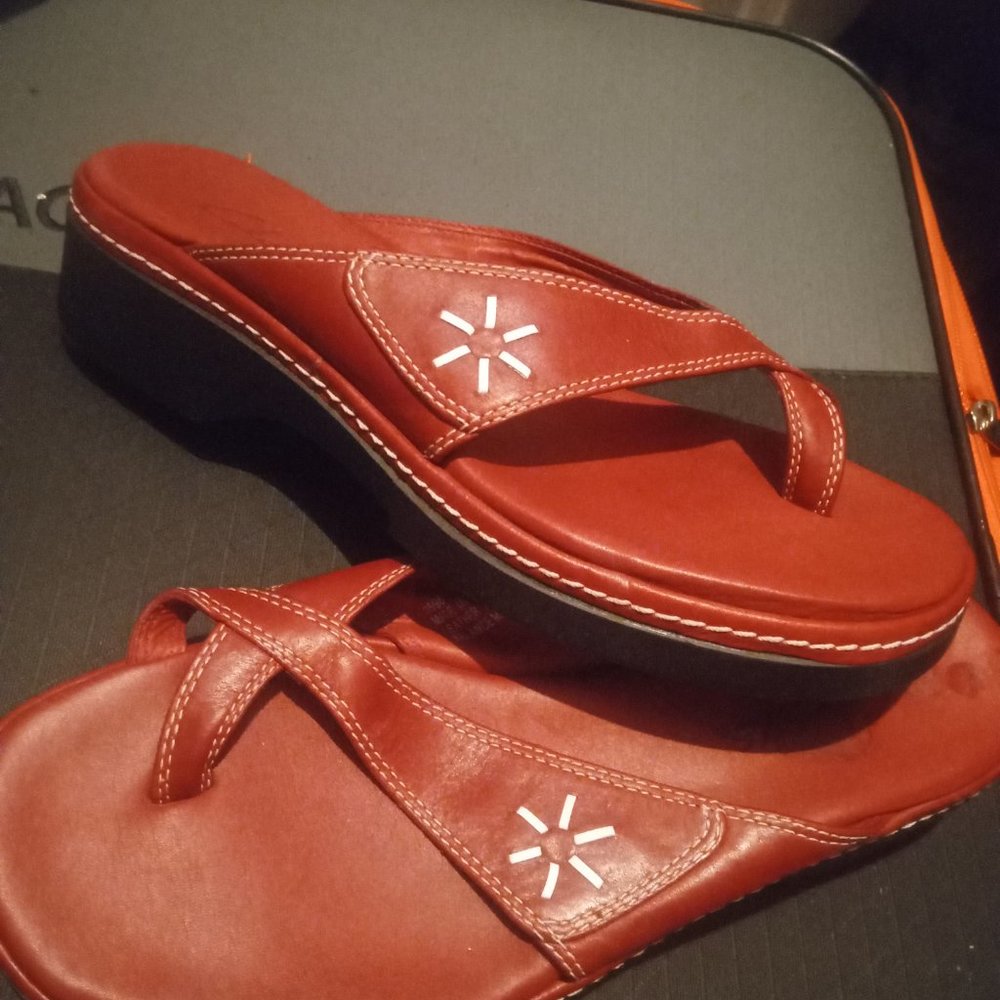 Clarks women's size 7 brand new